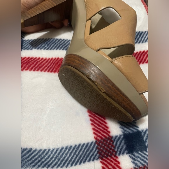 Michael Kors leather platform - Picture 5 of 7